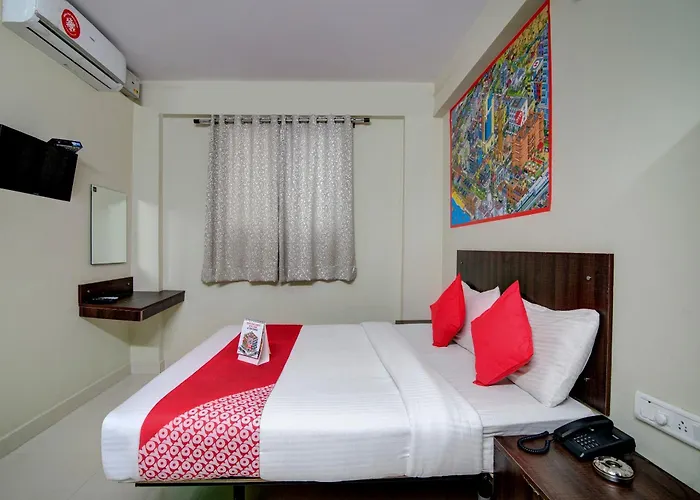Hotel O Varcity Plaza