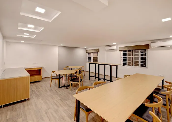 Townhouse Siri Residency