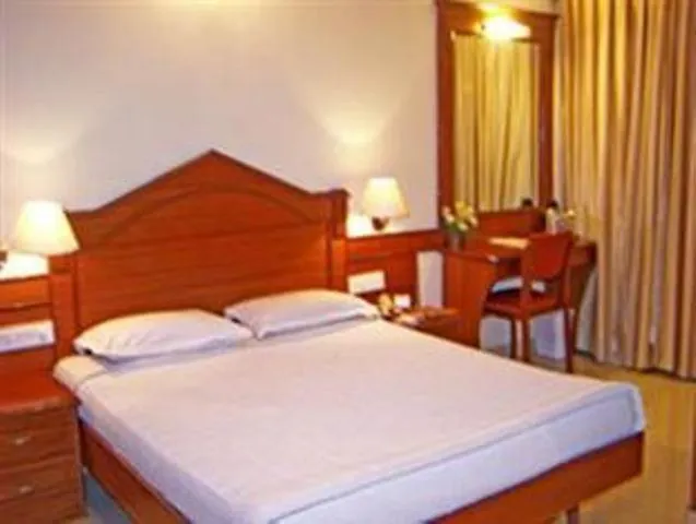 Hotel Nandhini - Minerva Circle