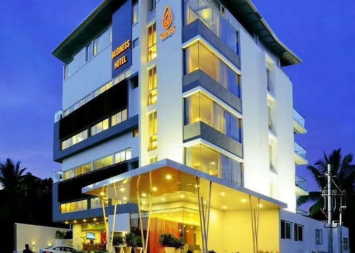 Hotel Shivas Gateway
