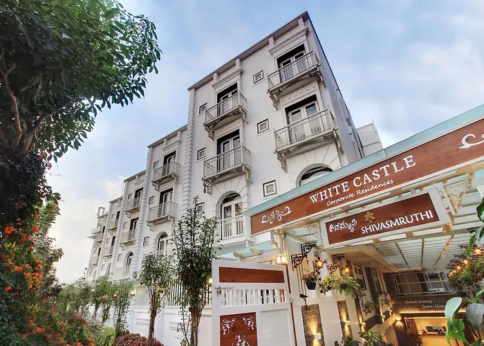 White Castle Boutique Apartment Hotel