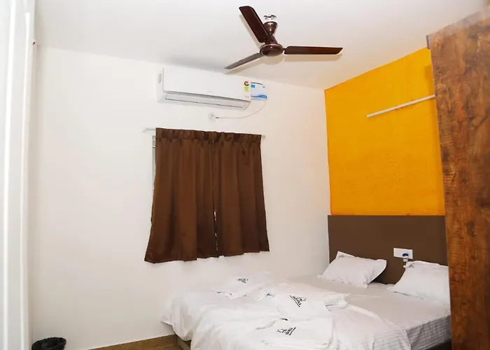 Dunhill Premium Service Apartment