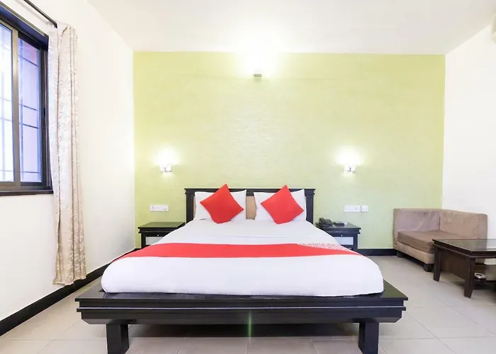 Oyo 345 Hotel Red Mount Aquilla