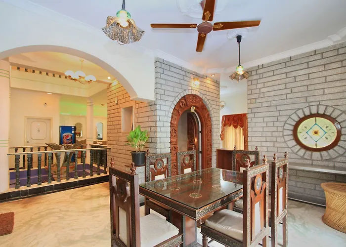 Oyo 10438 Green Villa