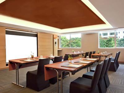 Hotel Doubletree By Hilton Outer Ring Road