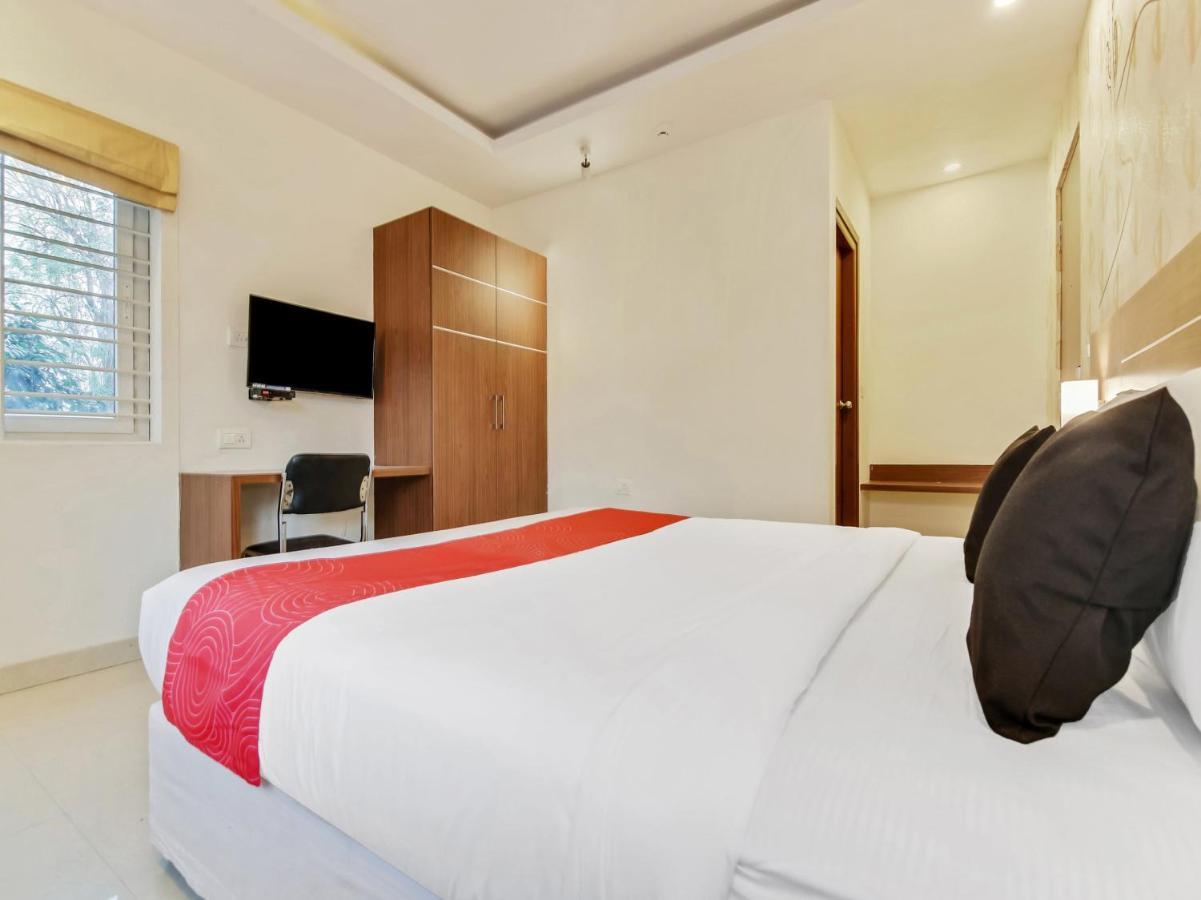 Hotel The Grand Continent 3*