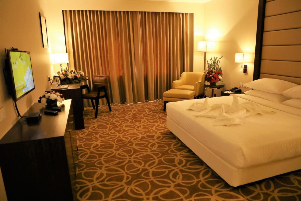 Yn Hotel