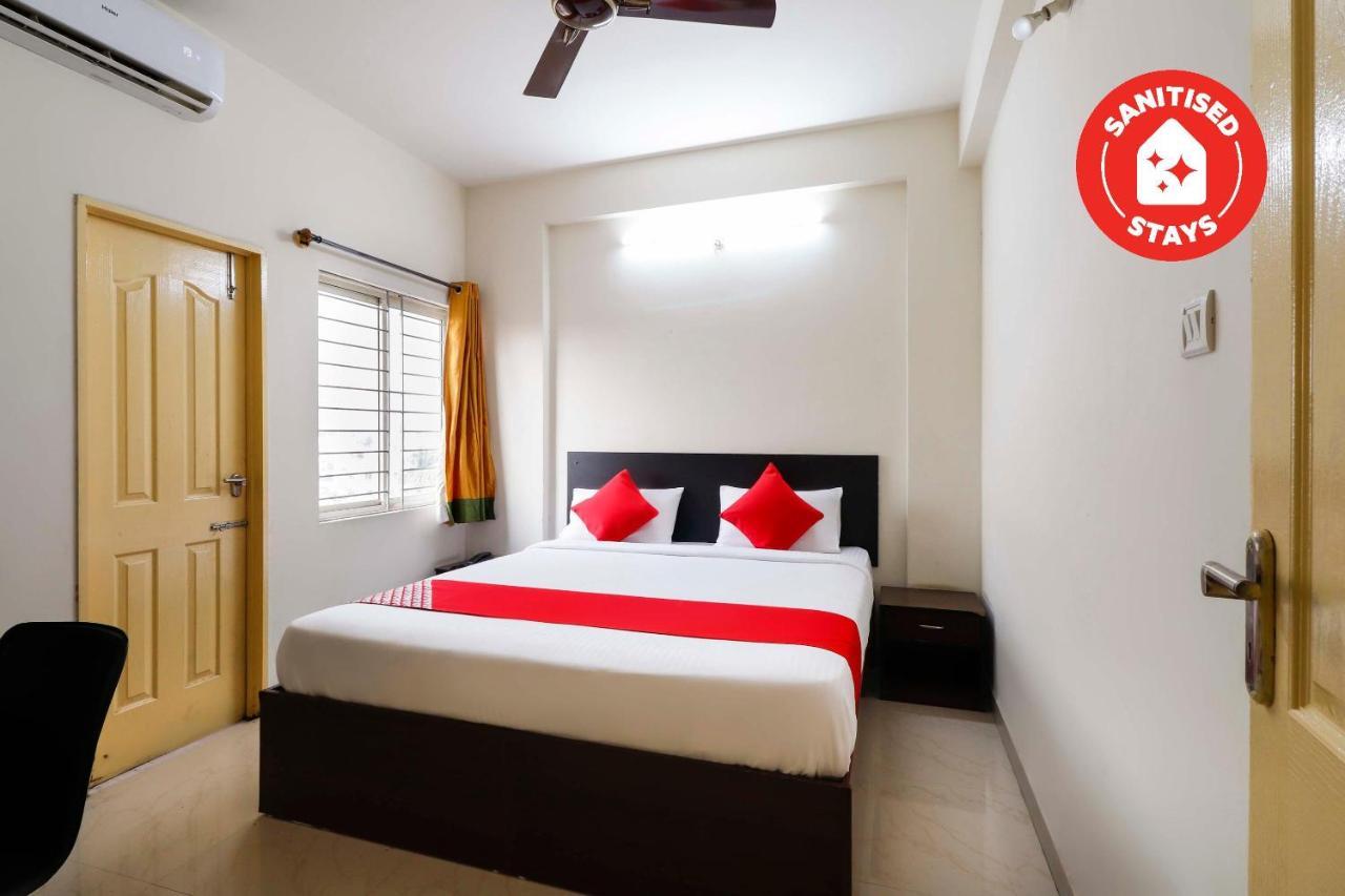 Oyo 11058 Shelton Manayata Hotel