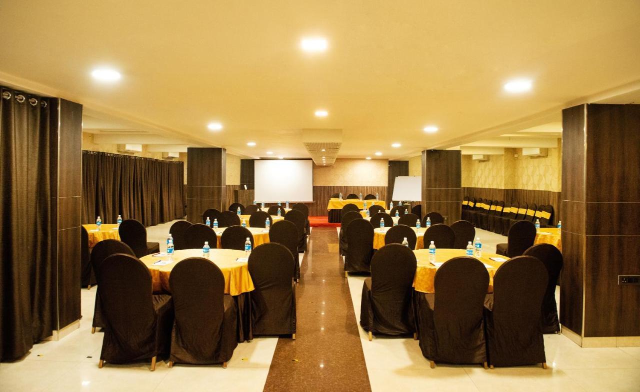 Gate & Conferences Hotel Bangalore