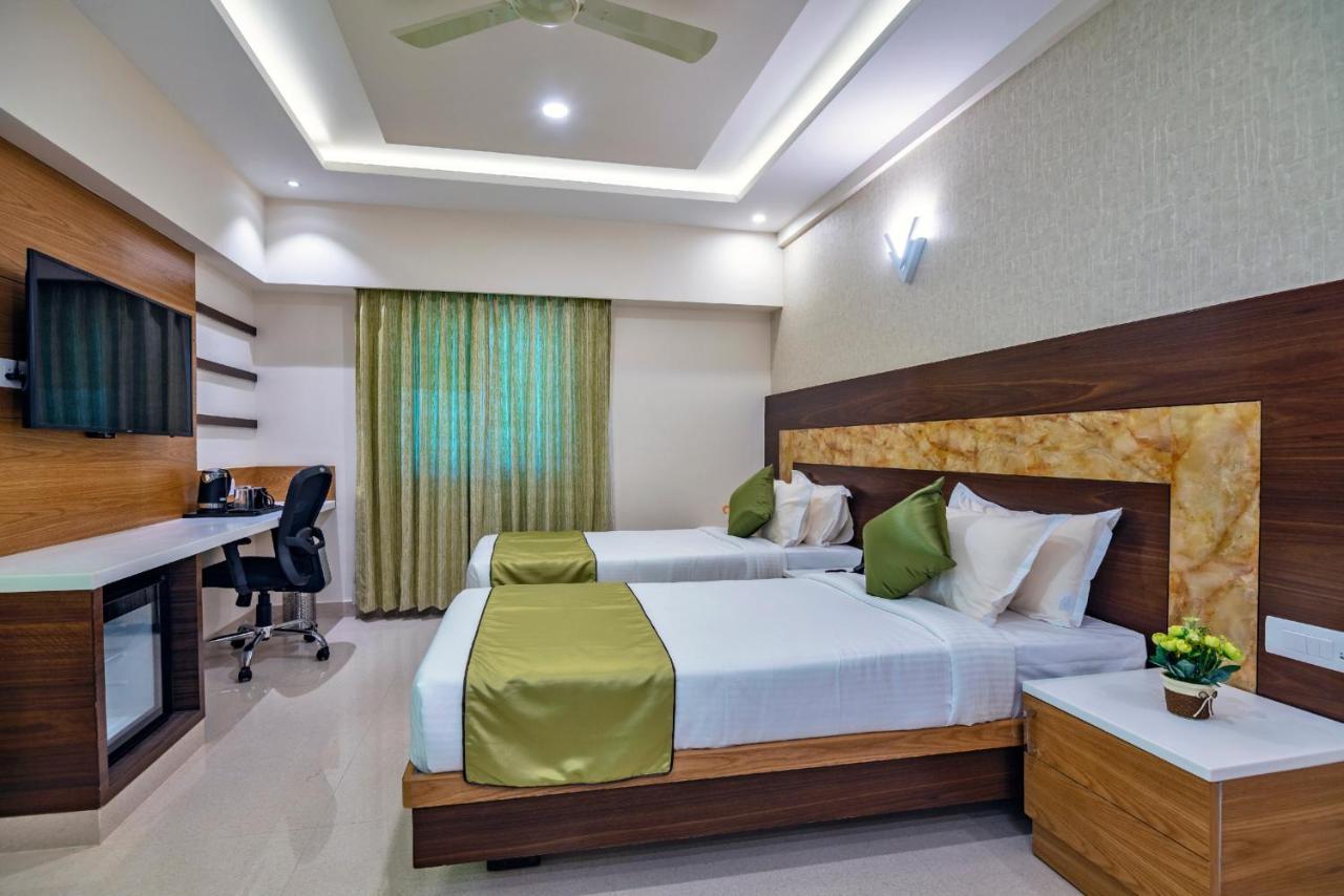Vanusa Residency Hotel