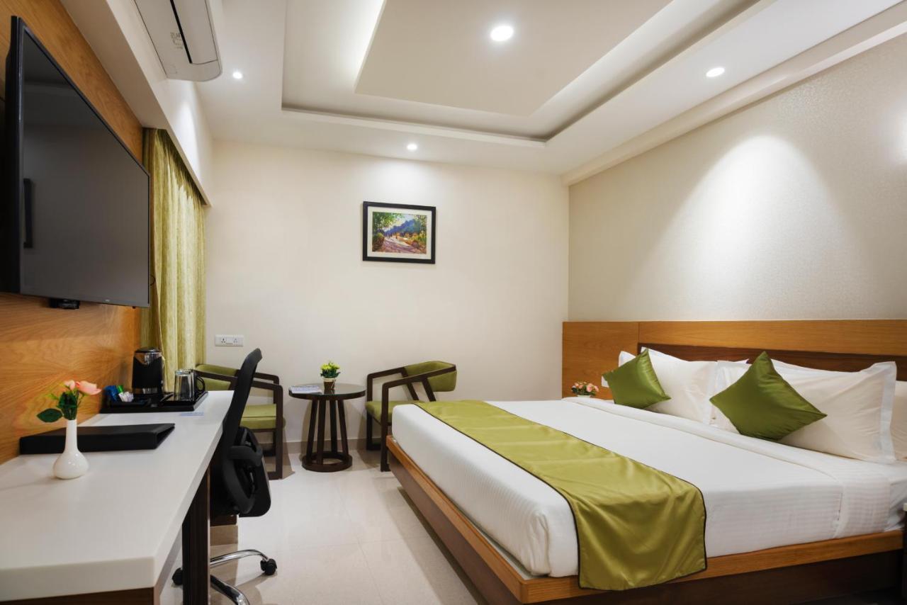 Hotel Vanusa Residency