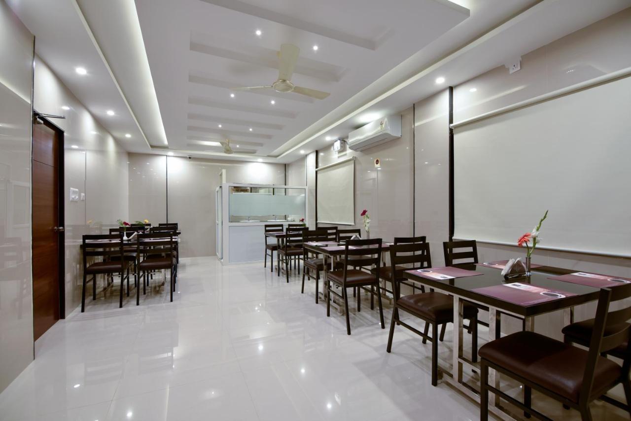 Hotel Vanusa Residency