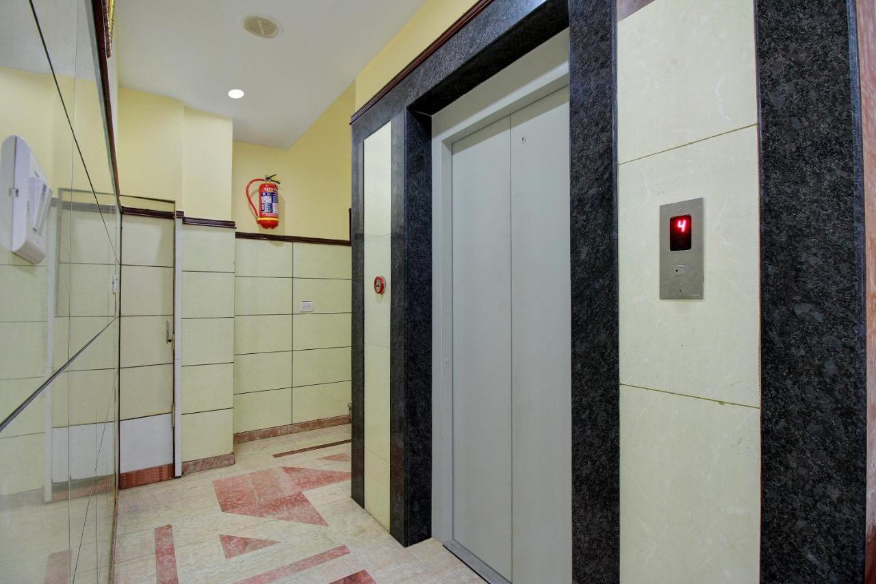 Hotel Vaccinated Staff - Collection O 13595 Vt Residency 3*