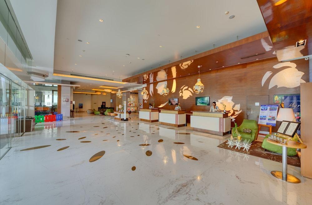 Hotel Novotel Outer Ring Road