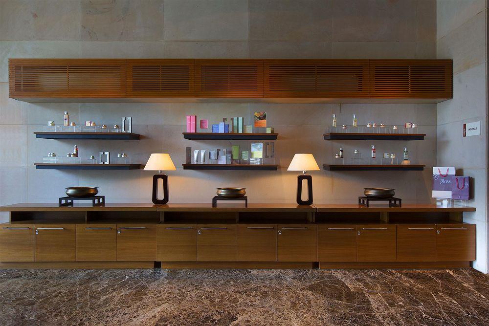 Sheraton Grand At Brigade Gateway 5*