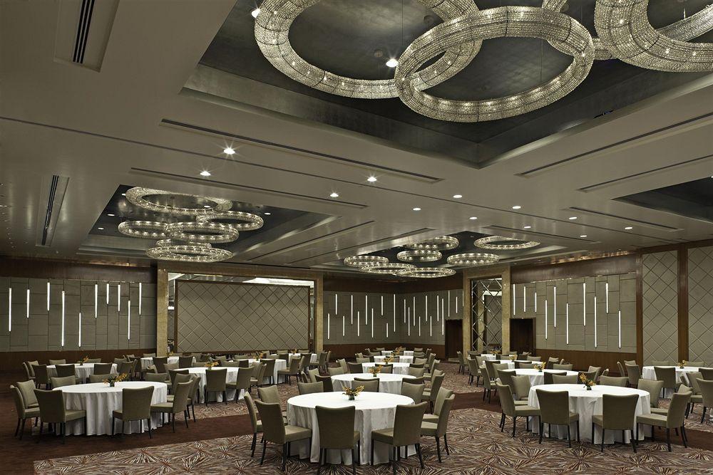 Sheraton Grand At Brigade Gateway Hotel Bangalore