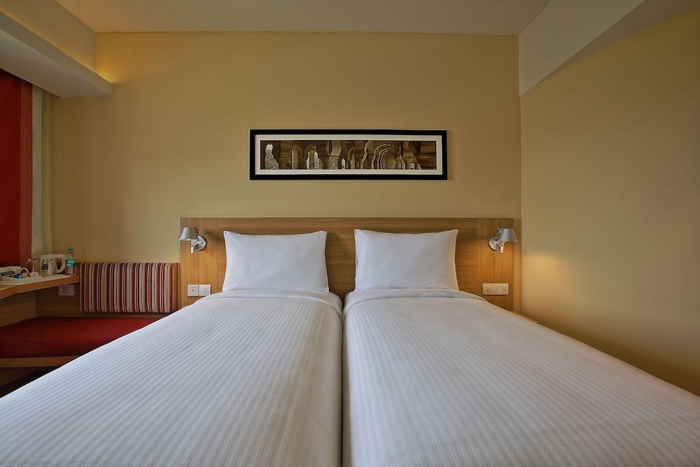 Hotel Ibis Hosur Road - An Accor Brand 3*