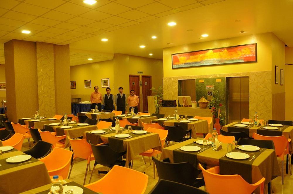 Hotel Gate & Conferences