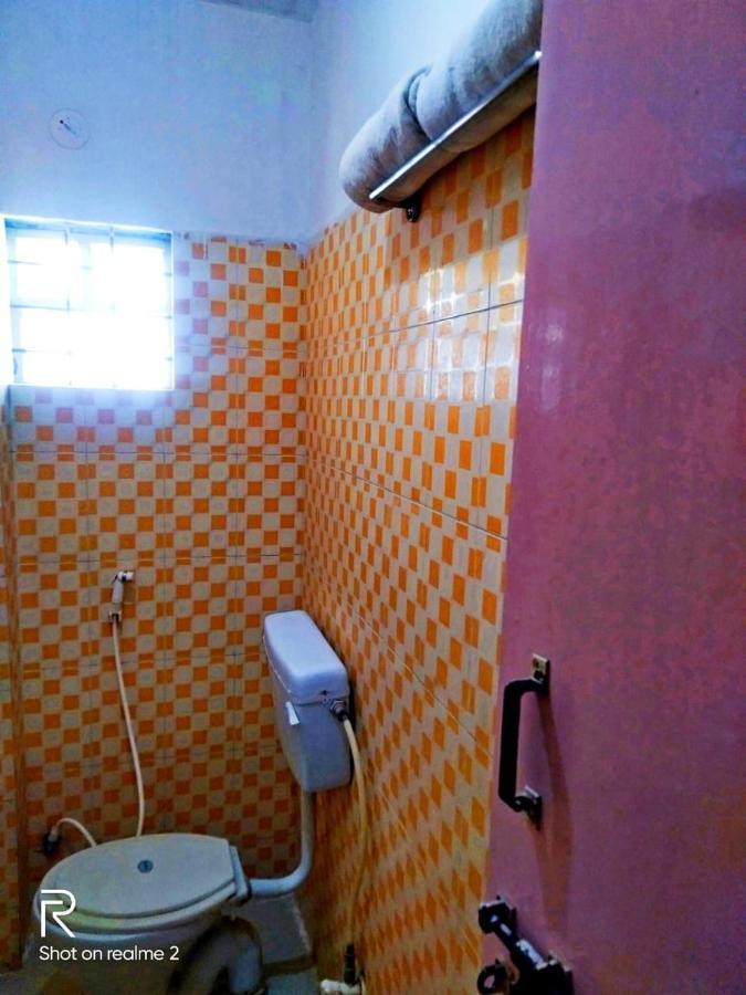 Oyo 75854 Harsha Residency 3*