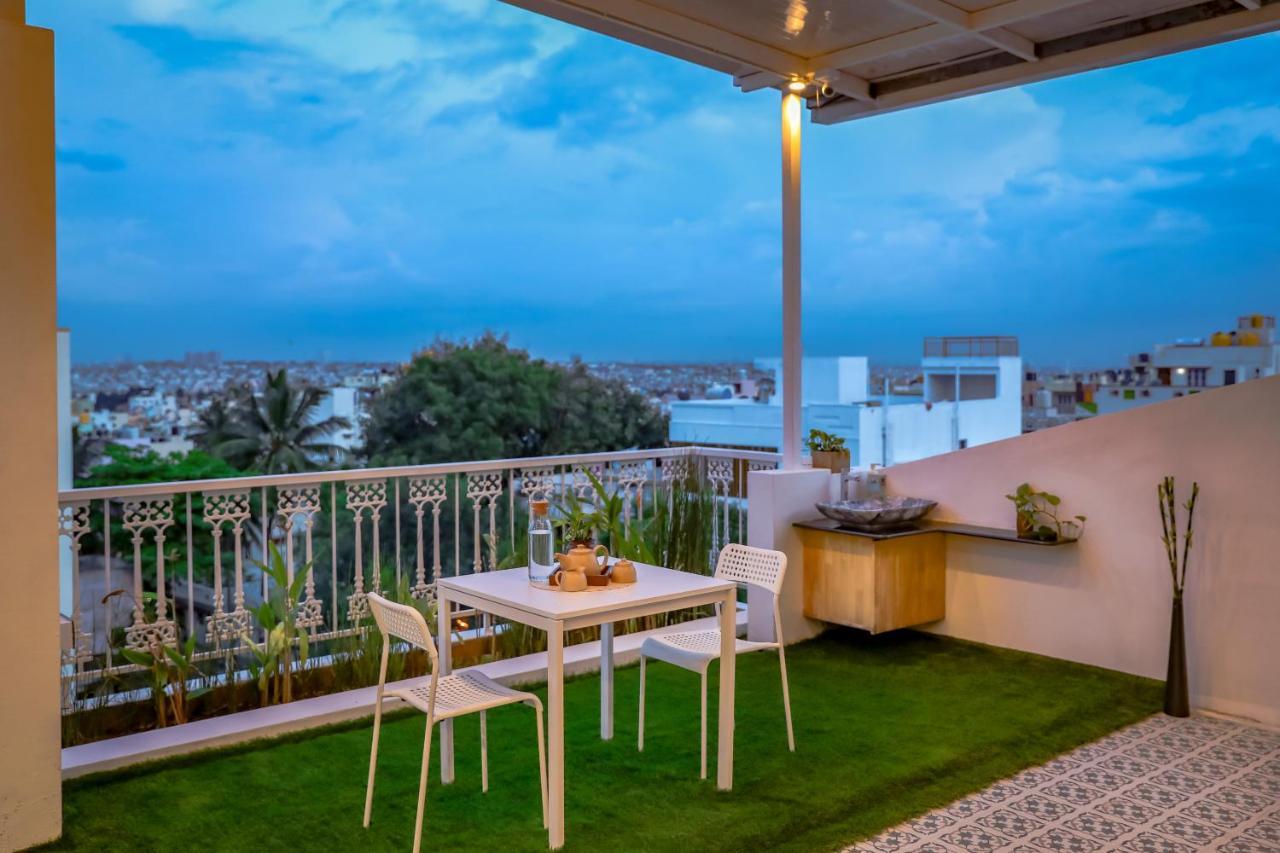 Oasis Executive Suites Hotel Bangalore