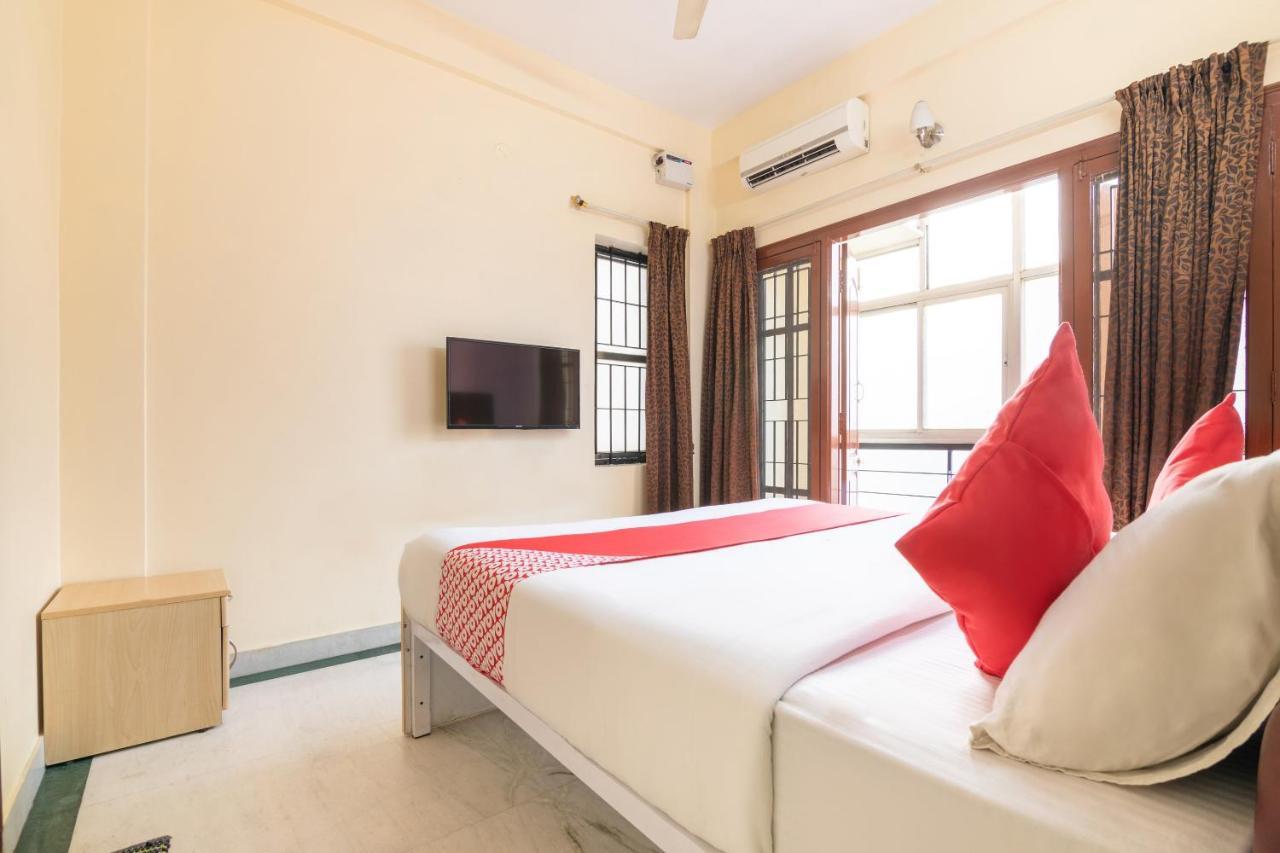 Capital O 5379 The Roy Grand Bangalore