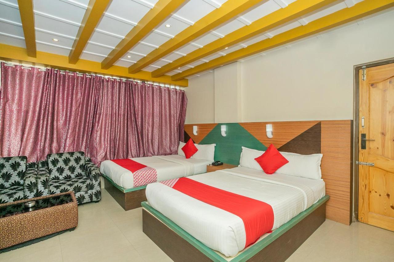 Hotel Oyo 436 Emirates 3*