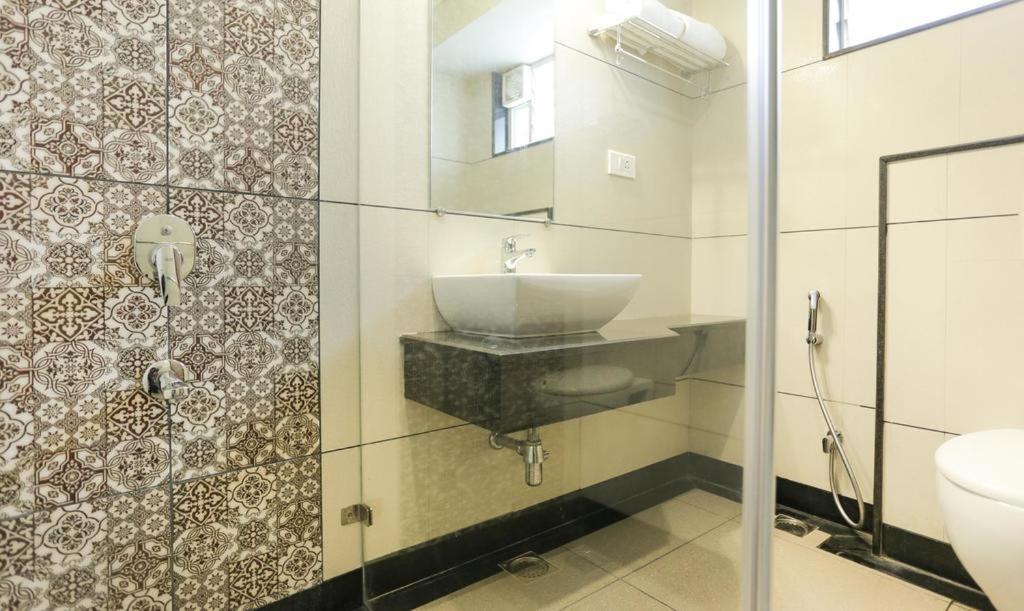 Rajathadri Palace 3*