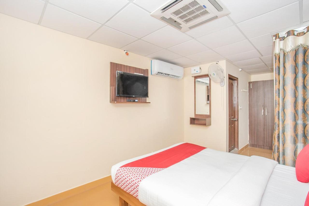 Hotel Oyo 10291 Sri Venkatadri Residency