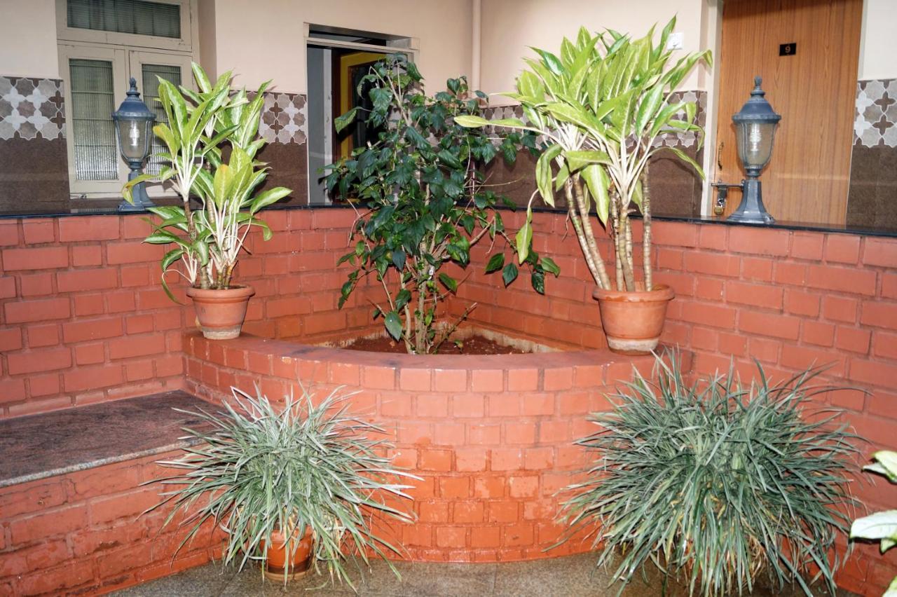 Sri Kumara Hotel
