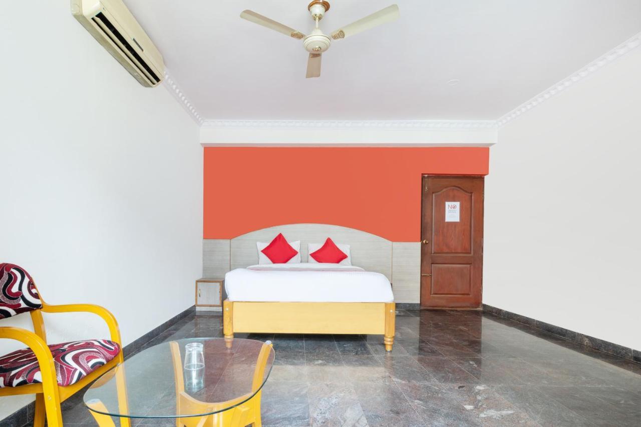 Oyo 16123 Chandana Deluxe Hotel Bangalore