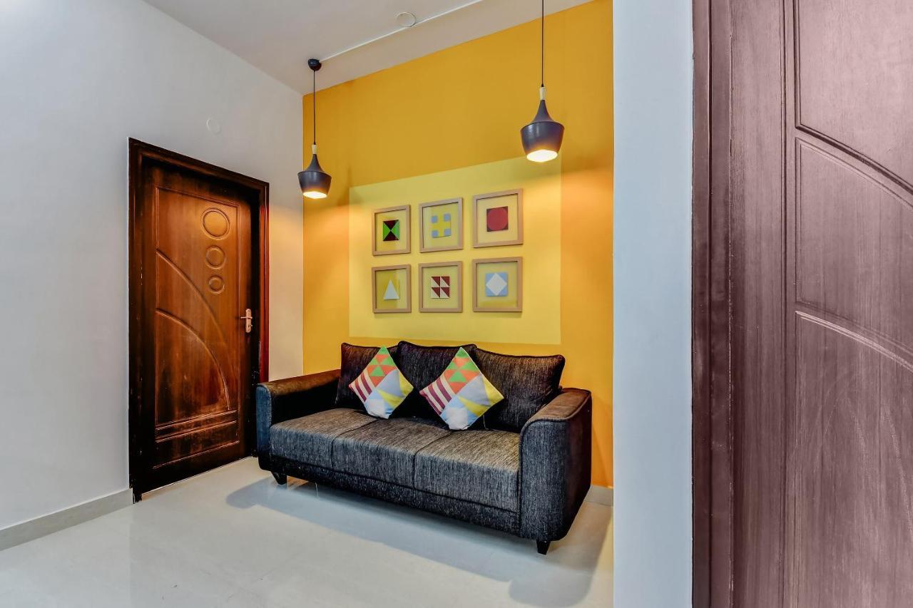 Oyo 42362 Serene Studio Kr Puram * Bangalore