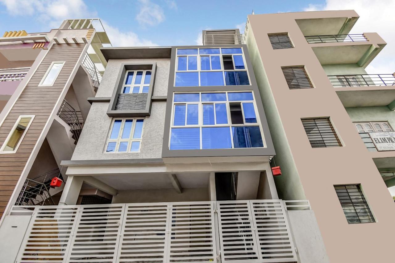 Apartment Oyo 42362 Serene Studio Kr Puram *