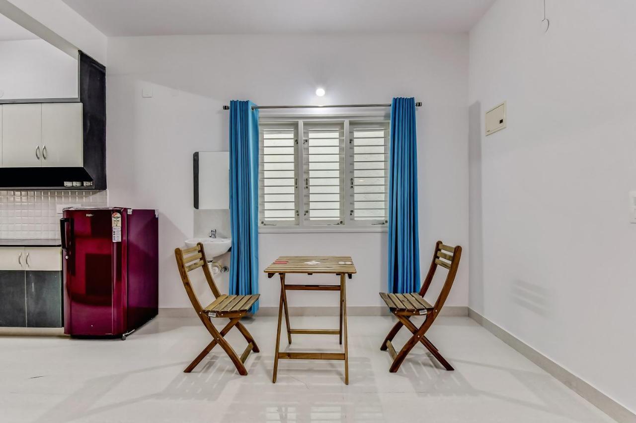 Apartment Oyo 42362 Serene Studio Kr Puram *