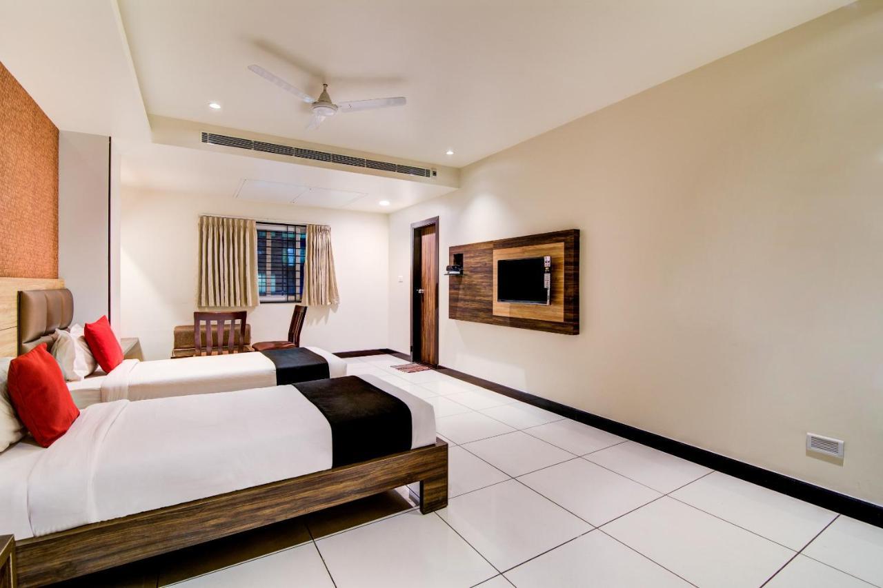 Hotel Capital O 15403 Krishna Vaibhava