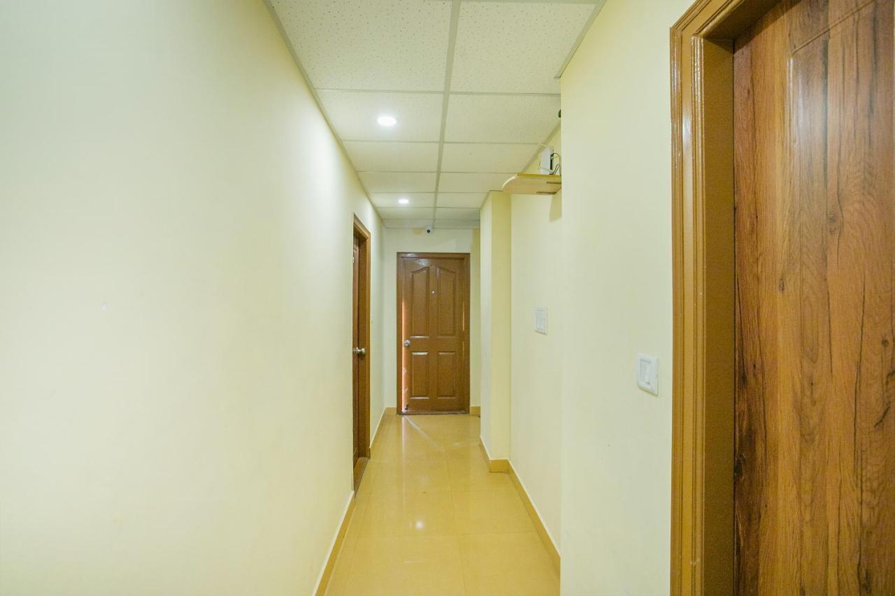 Oyo 10291 Sri Venkatadri Residency Hotel 3*
