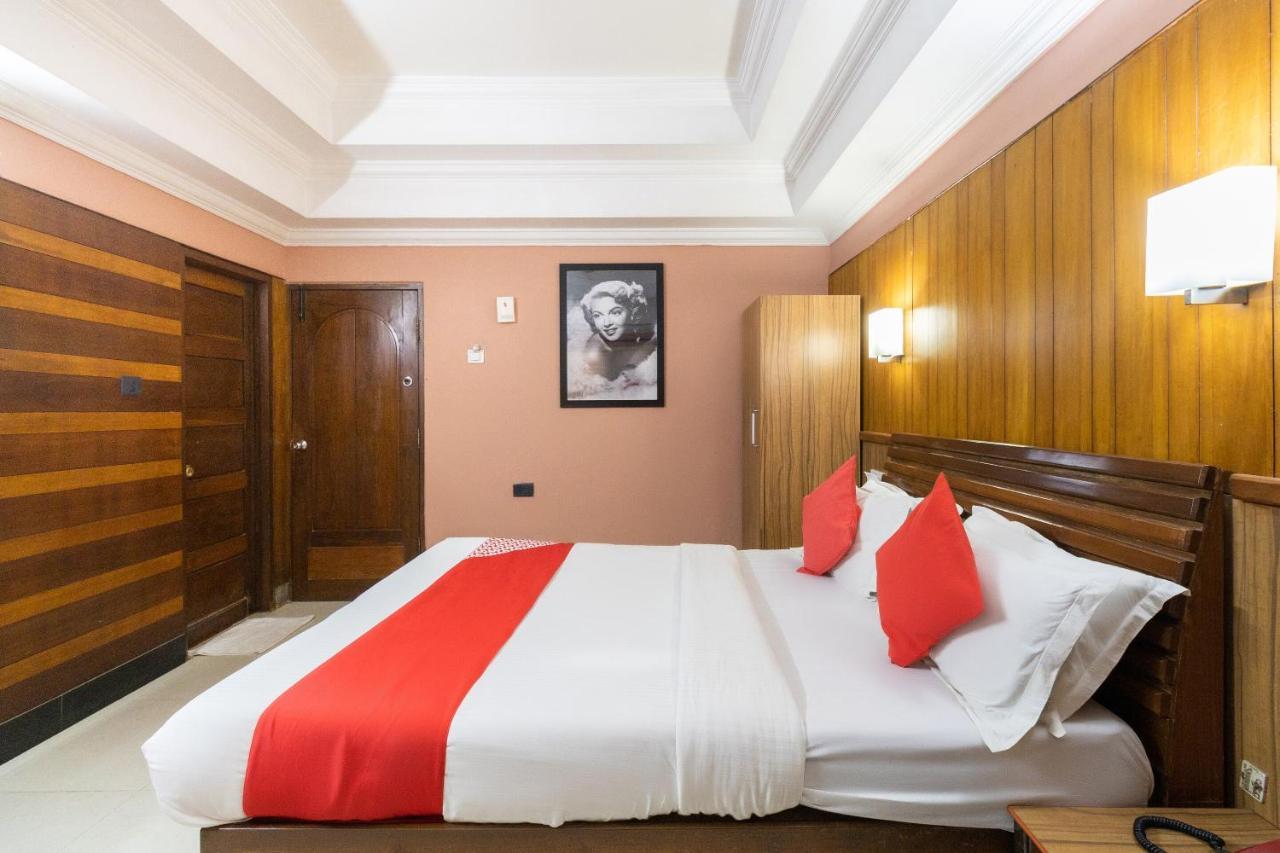 Hotel Oyo 3778 Pulkeshi