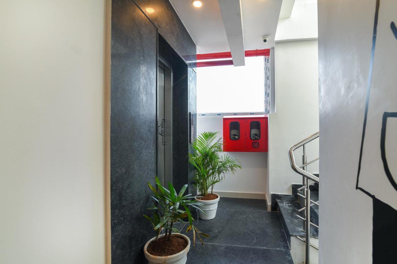 Hotel Oyo Townhouse 255 Indiranagar Double Road 3*