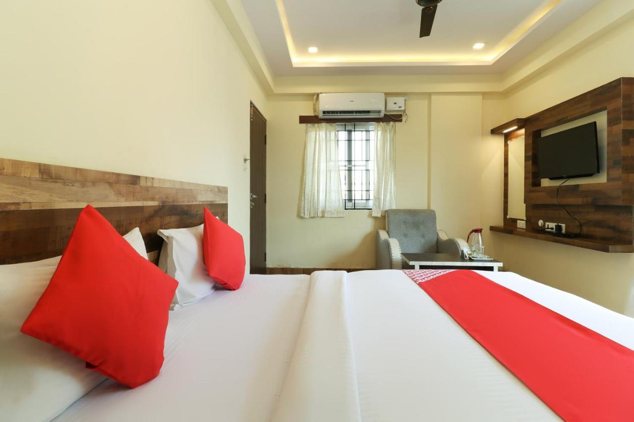 Oyo 36197 Royal Wood Hotel Bangalore