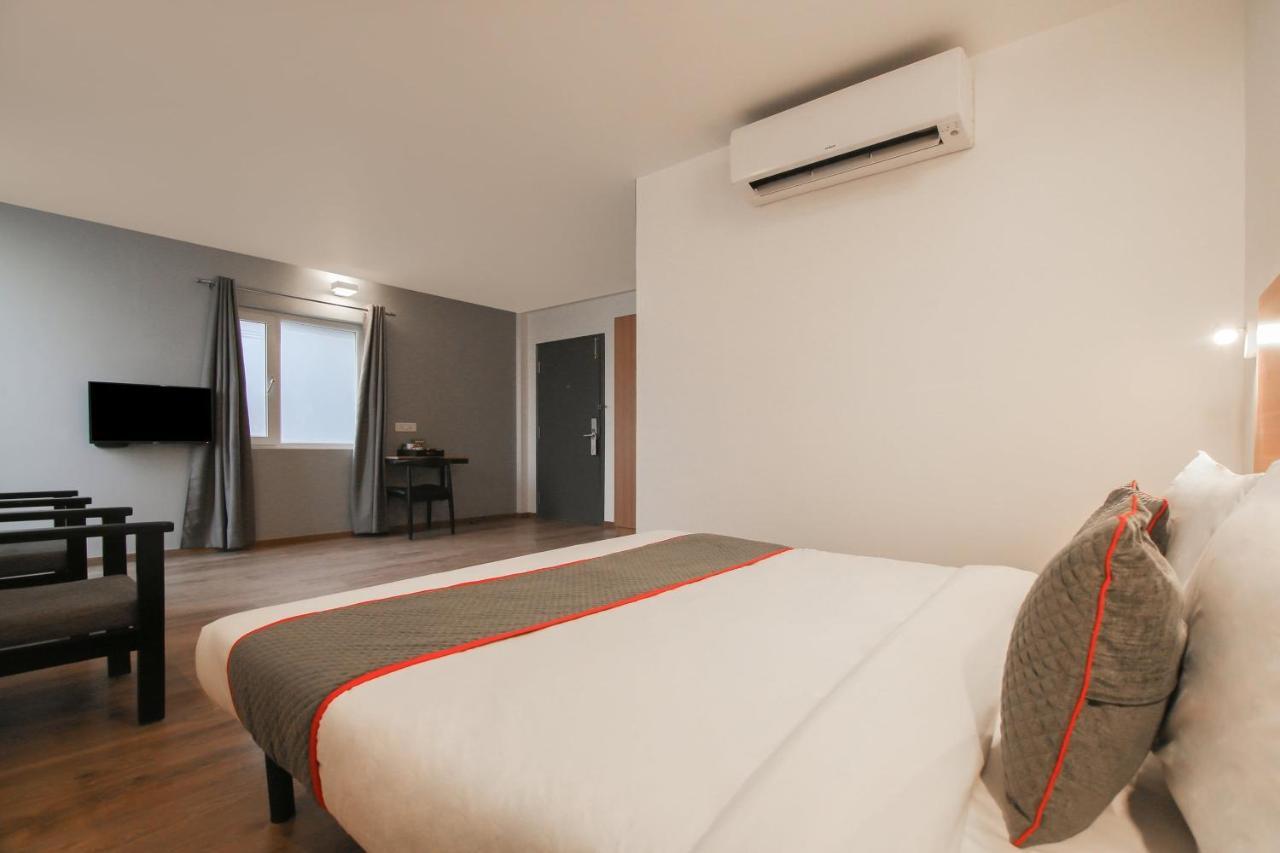 Oyo Townhouse 098 Manyata Gate No 5 Hotel Bangalore
