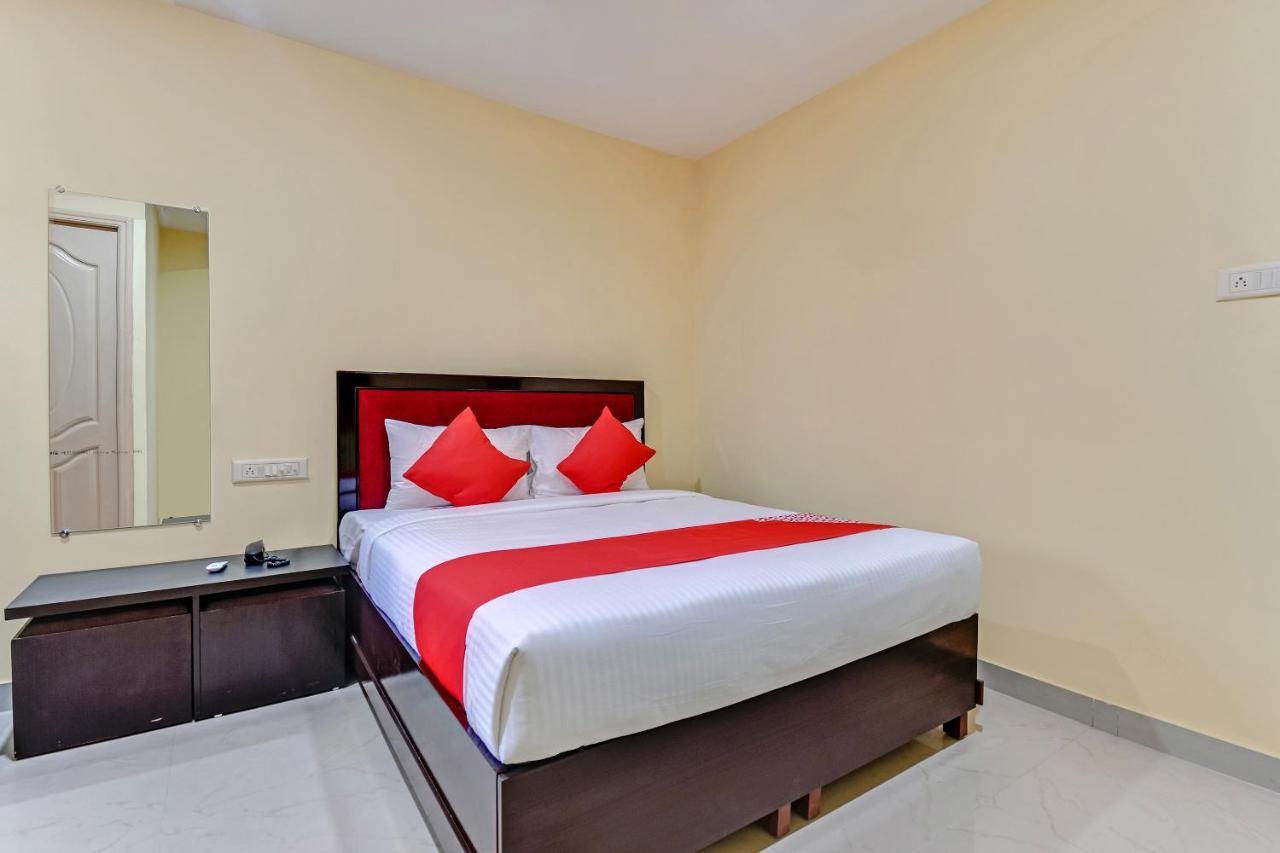 Oyo Flagship 46682 New Andra House Bangalore