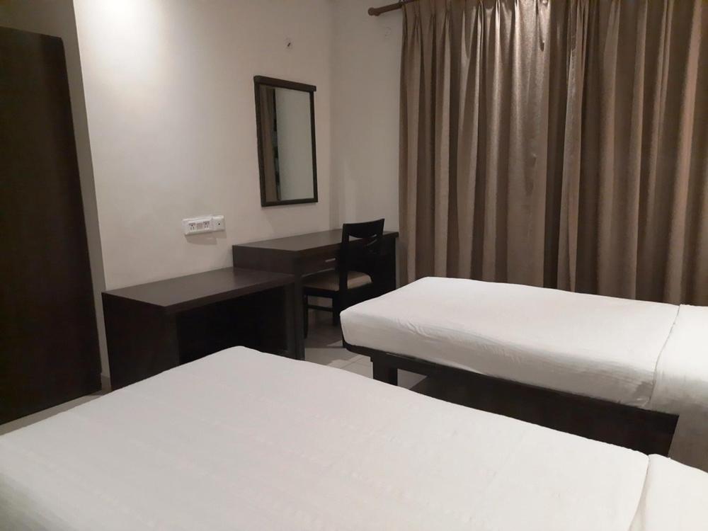 Aparthotel Nagarjuna 3*
