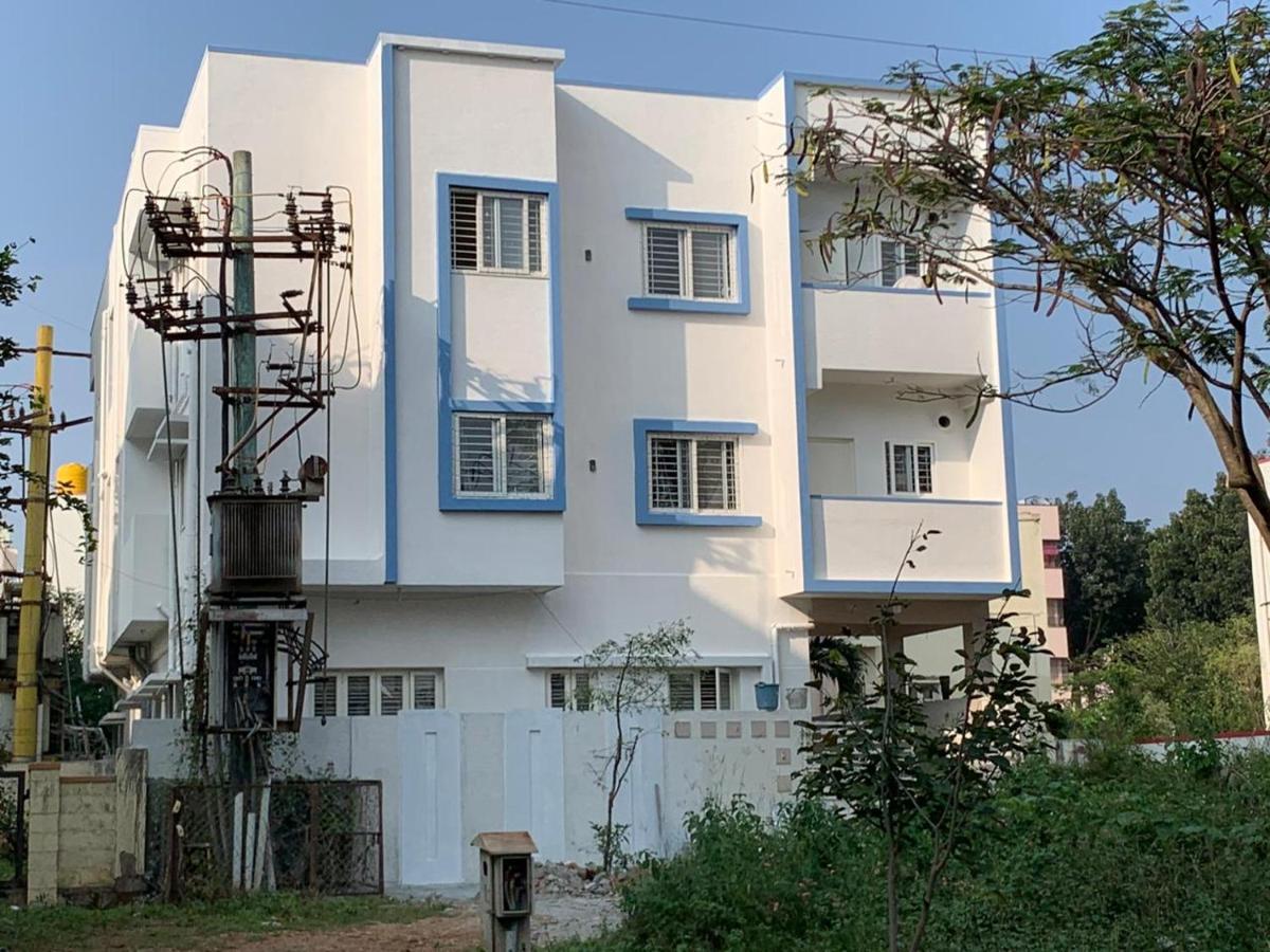 Sagar Niwas - Furnished Short Flats 1bhk And 2bhk Apartment *