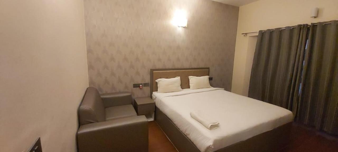 Aparthotel Jolly Apart 2*