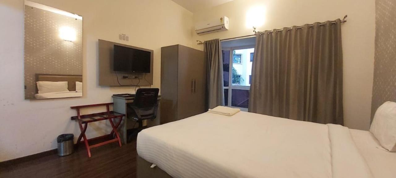 Aparthotel Jolly Apart 2*