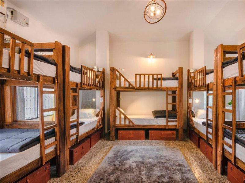 Zostel Bangalore- Indiranagar Bangalore