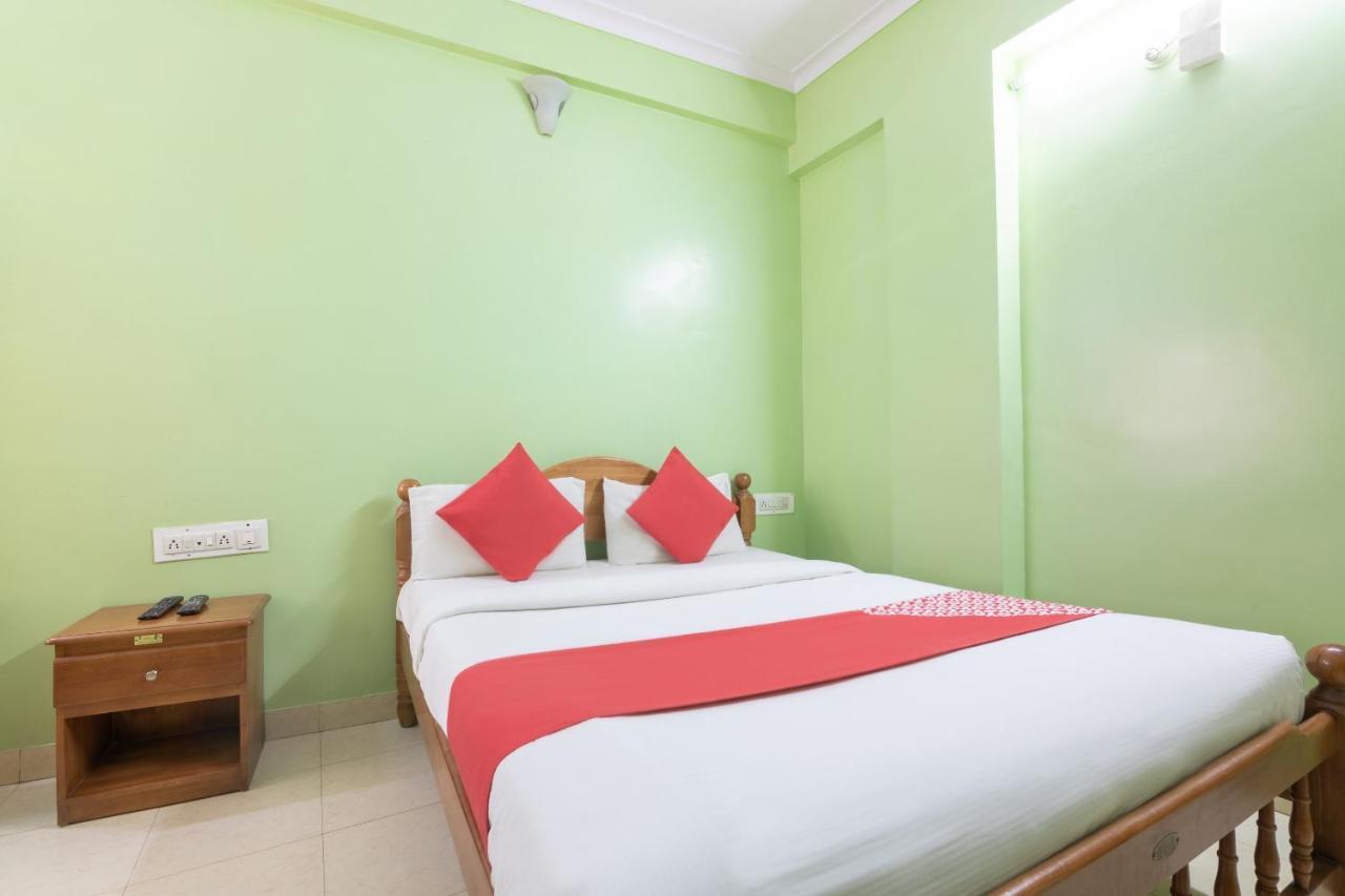 Oyo 12024 Sree Nandanam Residency Hotel Bangalore