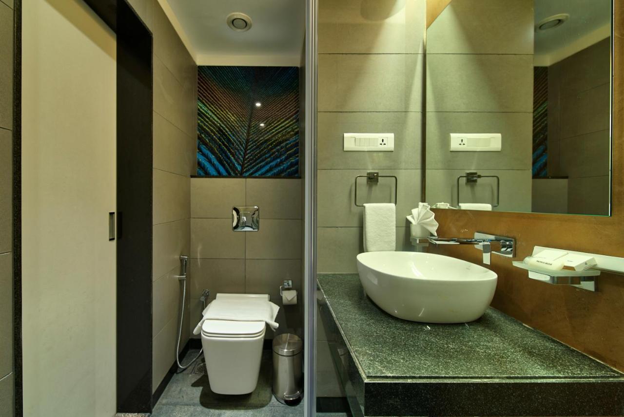 Icon Boutique By Bhagini 3*