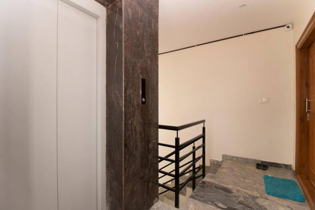 Penthouse With Private Terrace Apartamento Bangalore