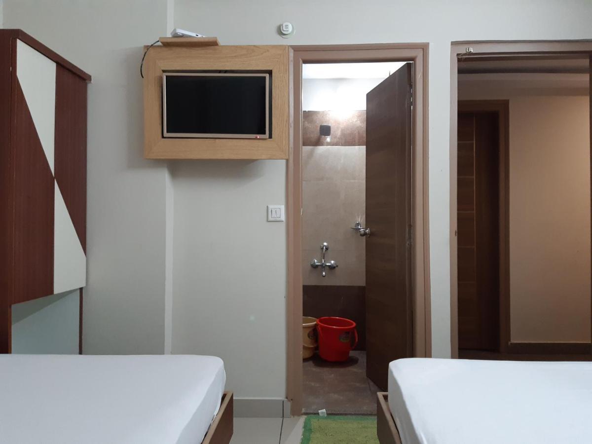 Sahara Hotel