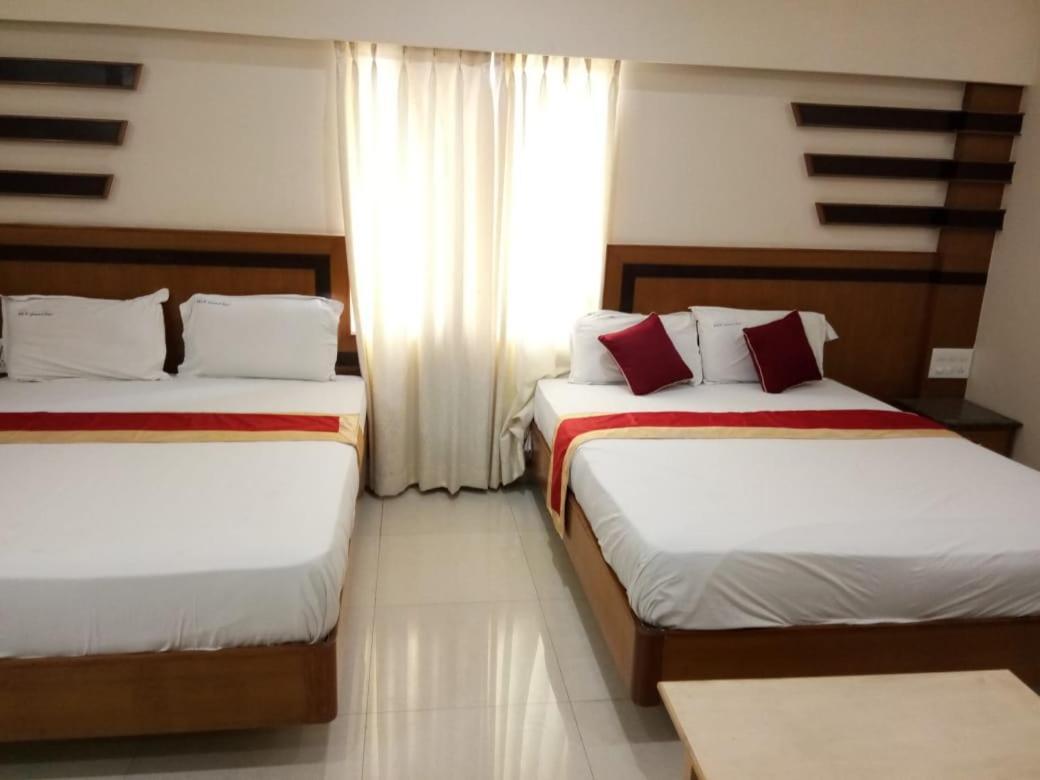 Hlvgrandinn Hotel Bangalore